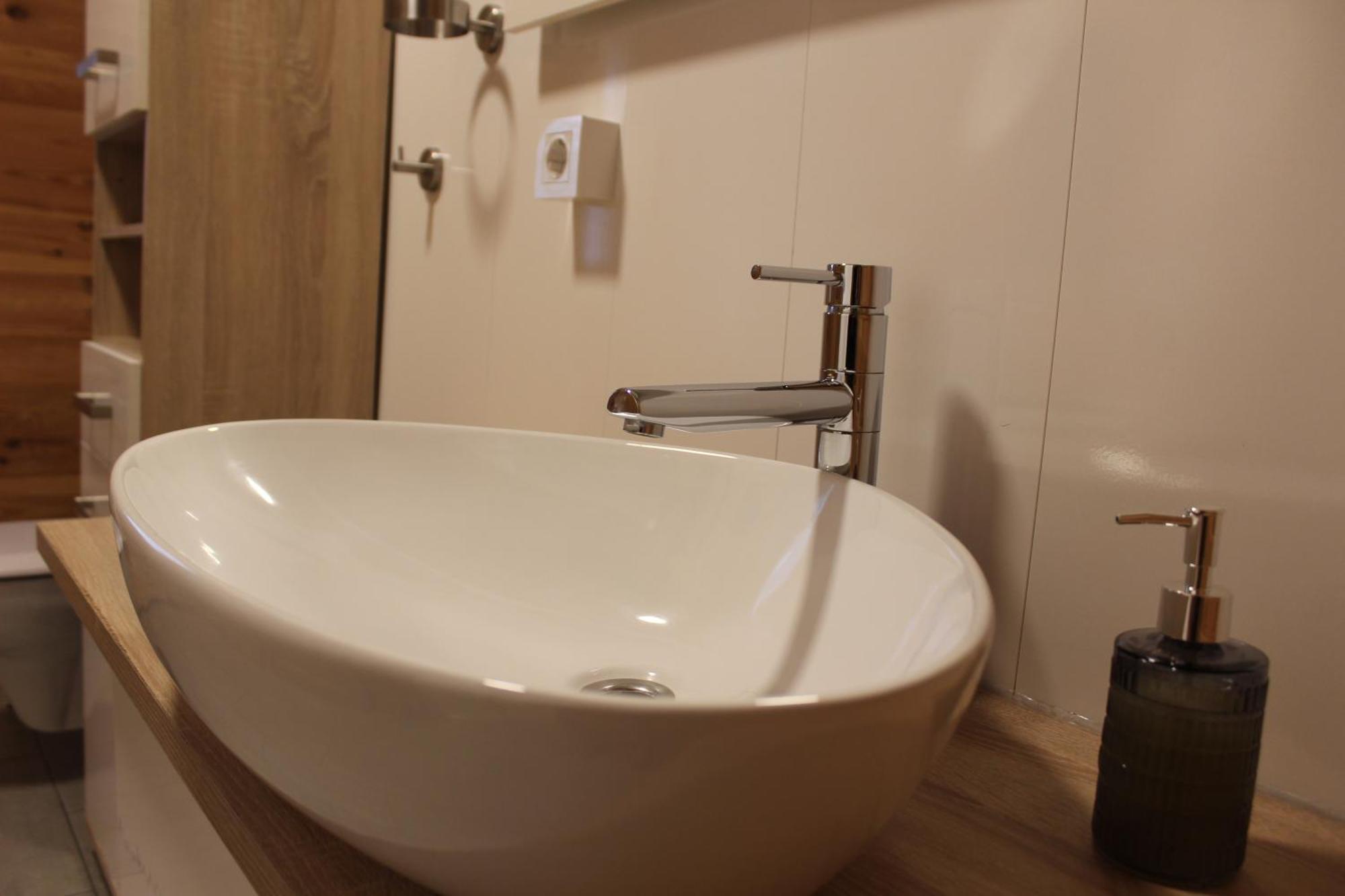 Ferienhaus Harmonie, Sauna,Seeblick, Familienfreundlich Twist エクステリア 写真